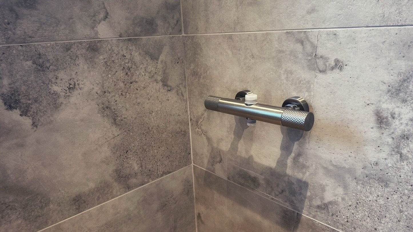BUNDLE: 6 x Elbow Brackets and 1 x Elbow SHOWER BAR (150mm width) Compatible with 15mm JG Speedfit Push Fit Elbow