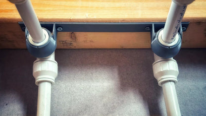 BUNDLE: 6 x Elbow Brackets and 1 x Elbow SHOWER BAR (150mm width) Compatible with 15mm JG Speedfit Push Fit Elbow